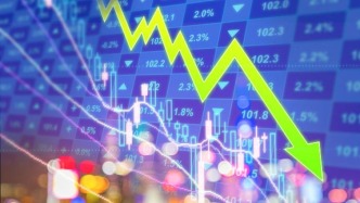 一度跌逾900點(diǎn)，日經(jīng)225指數(shù)周一創(chuàng)下兩個(gè)月最大跌幅
