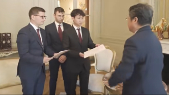 法国小伙所捐618张照片入藏上海淞沪抗战纪念馆，已排除造假可能