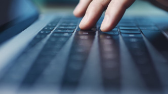 媒體：周口墜樓醫生出事前一天曾報案，家屬稱其生前遭7個月網暴