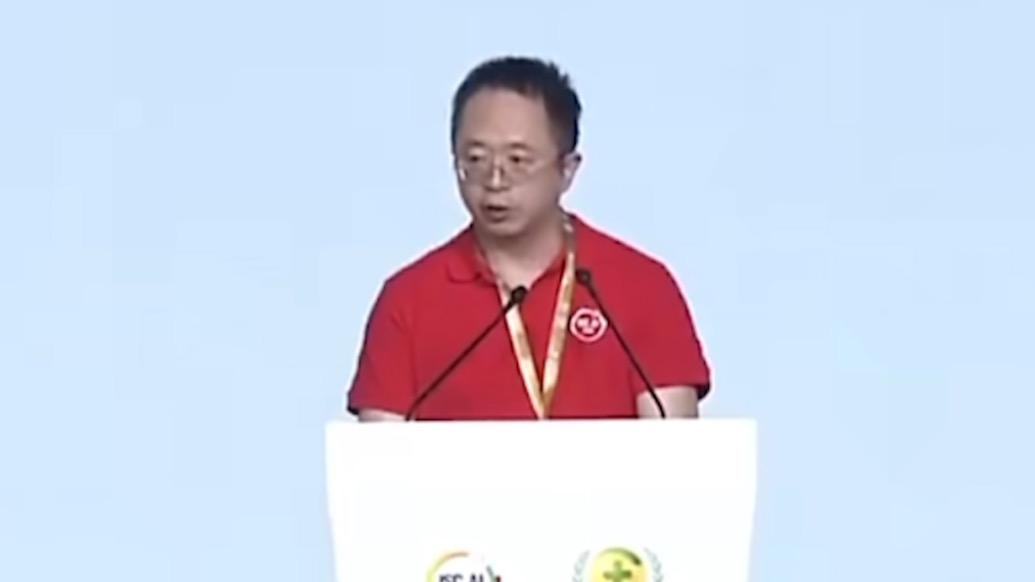 周鸿祎：有些厂商标榜通用智能体，但万能的智能体是不存在的