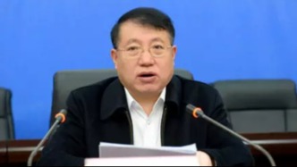 退休后收受禮品，68歲王秉清被逮捕