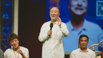 “長期主義”就是“戲比天大”，陳佩斯在《人民日報》撰文