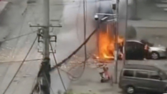 河南潢川一處高壓線因打火斷裂墜落，1名路人觸電死亡