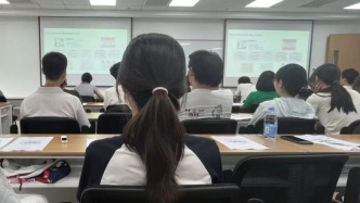 光明日?qǐng)?bào)：高考后去上“高大銜接”，上大學(xué)也要搶跑？