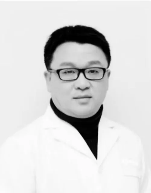 儿科专家余波突发疾病逝世，年仅50岁