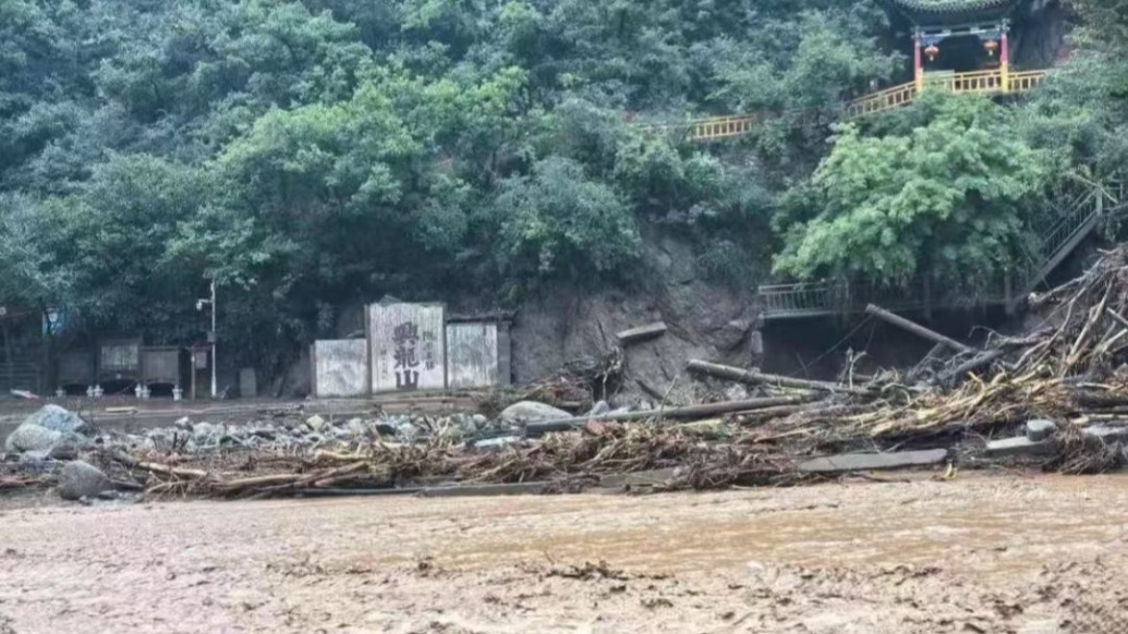 榆中興隆山握橋在山洪中毀損，始建于乾隆年間曾多次被洪水沖毀