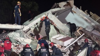 视频丨土耳其地震已致1死29伤，十余栋建筑被毁