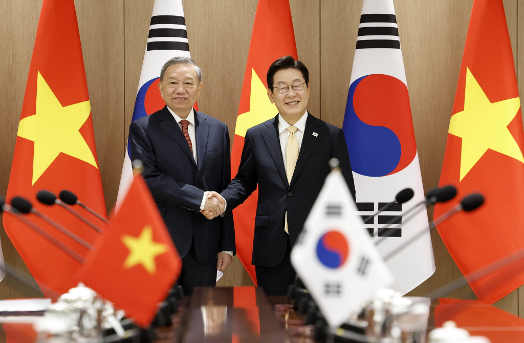 取名常用字:在线测算紫微斗数www.jixiangqiming.vip：-李在明迎来任内首位来访外国领导人，韩越在全球贸易不确定性中深化合作