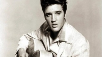 历史上的今天｜1977年8月16日，世界著名摇滚乐歌手“猫王”辞世