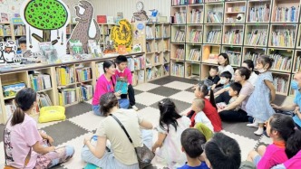 家門口的城市書房｜螢火蟲悅讀館，用書香編織親子成長的港灣