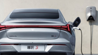 哪吒汽車資產遭搶購？為啥問題車企成了香餑餑？