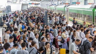 云南鐵路暑運(yùn)以來(lái)發(fā)送旅客超1800萬(wàn)人次，同比增長(zhǎng)14.3%