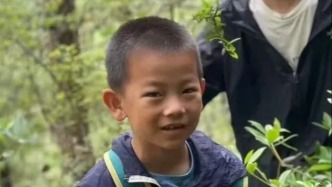 8歲自閉癥男童在大理蒼山走失已超72小時(shí)，涉事夏令營(yíng)機(jī)構(gòu)被調(diào)查