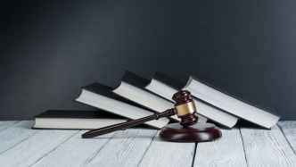 涉企行政強(qiáng)制典型案例：行政機(jī)關(guān)不當(dāng)扣押財(cái)物應(yīng)承擔(dān)賠償責(zé)任
