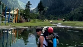 兩男子徒步梅里雪山失聯(lián)21天，其中一人女友懸賞20萬尋人