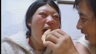 官方通報“男子直播家暴妻子”：網(wǎng)傳家暴與事實不符，已對男子直播不當(dāng)言論進(jìn)行批評教育