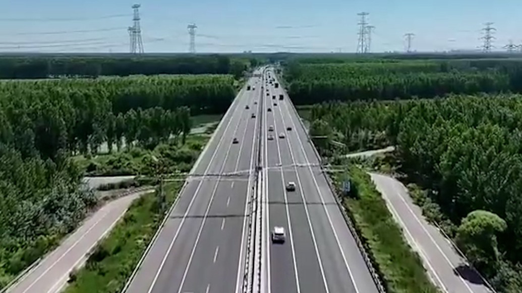 嚇人！12歲少年偷拿鑰匙開車，載4個小伙伴走高速去吃小吃