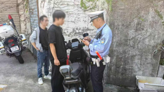 男子曬網(wǎng)圖稱電動車“飆到時速142公里”，真相是……