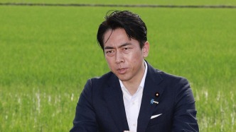 日本石破內(nèi)閣成員小泉進(jìn)次郎參拜靖國(guó)神社