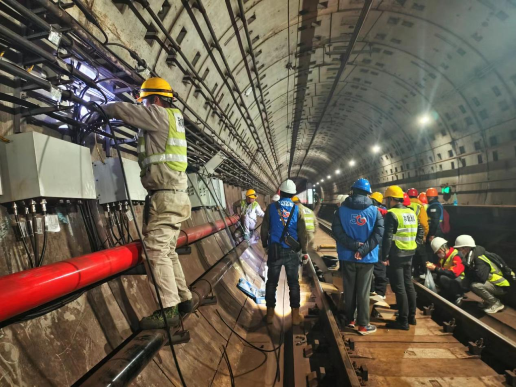 实施“信号升格”专项行动，上海已建成11.3万个5G基站