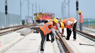 1至7月全國鐵路完成固定資產(chǎn)投資4330億元，同比增長5.6%