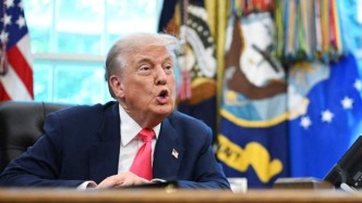 特朗普称“未来两周内”出台半导体关税：税率或达300%