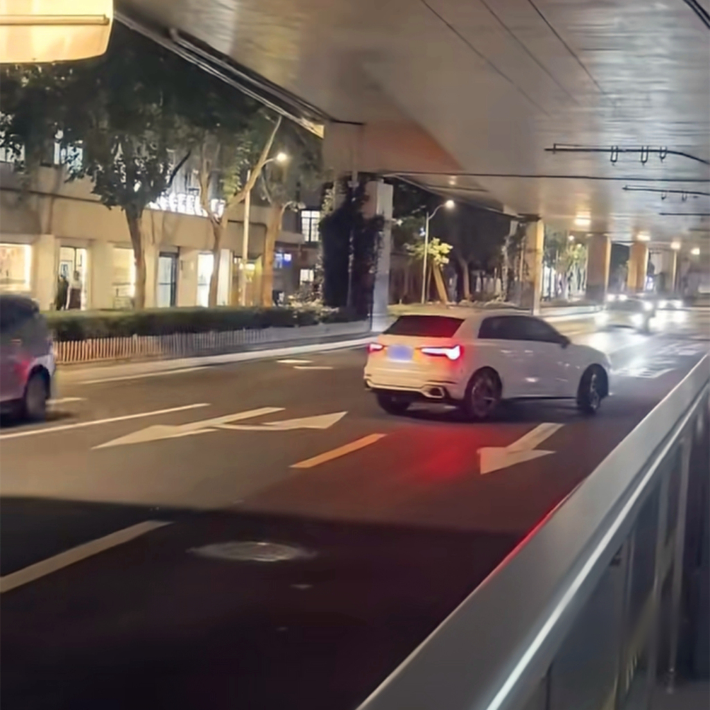 一车辆在市区道路逆行掉头？驾驶员被记3分罚款200元