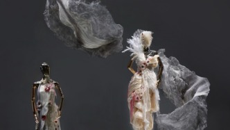 非遺牽手科技環(huán)保，演繹關(guān)于遷徙、破碎與重生的藝術(shù)