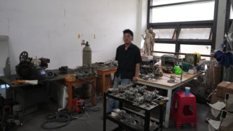 2025畢業季最大黑馬：32歲碩士畢業，作品一周爆火