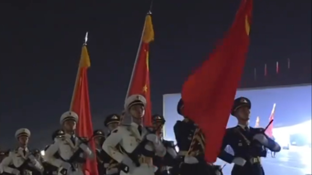 骄傲!九三阅兵演练踏出最帅风景线