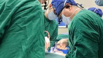 “身首離斷”患者被救回！主刀醫(yī)生講述從醫(yī)三十多年最兇險情況