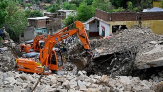 巴基斯坦暴雨及洪水災(zāi)情已致700余人死亡