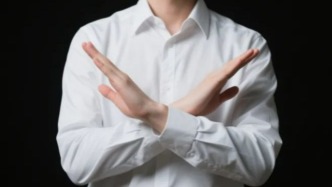 “山东宣传”谈社交沟通：“三明治拒绝法”，不可能一招鲜吃遍天