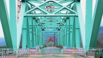 川青鐵路尖扎黃河特大橋發(fā)生施工繩索斷裂事故