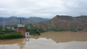 川青鐵路青海段尖扎黃河特大橋施工繩索斷裂，已致4人遇難12人失聯(lián)