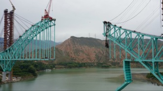 中國(guó)中鐵：尖扎黃河特大橋事故原因正在調(diào)查中