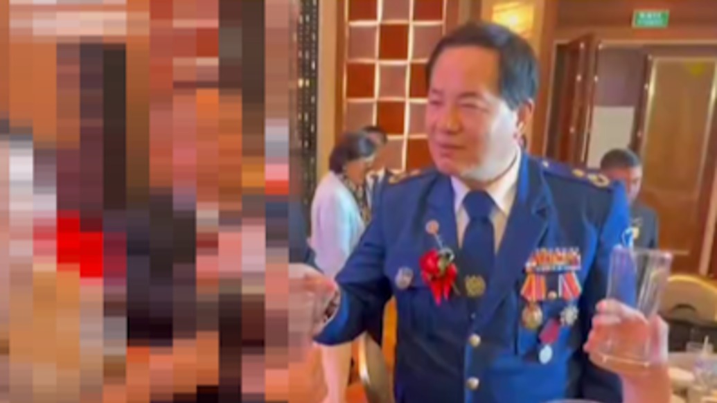 假冒多個(gè)“聯(lián)合國(guó)外交官”身份頻繁活動(dòng),男子“房文軍”現(xiàn)形