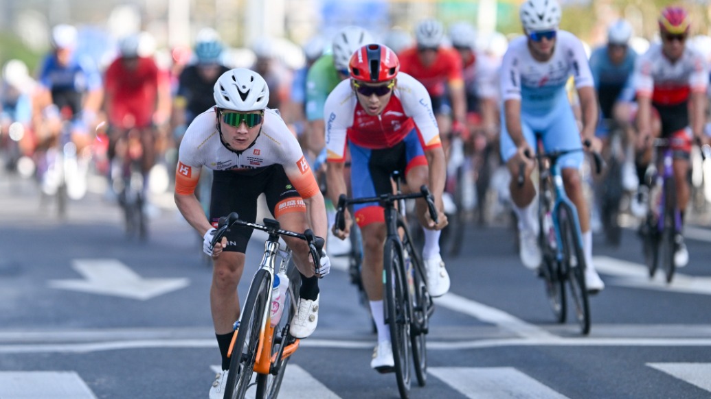 環上海·新城自行車賽即將上演，職業、業余車手同享騎行盛宴