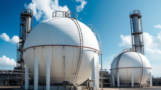 每周日企观察｜日本化工企业对华投资大增；“第三国供应链”对外企具启发意义