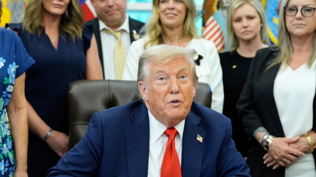 俄乌总统若不会晤会怎样？特朗普回应：可能面临严重后果