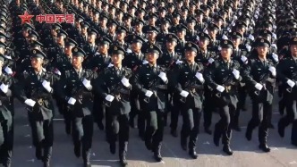 视频丨先睹为快！托举大国重器的火箭军参阅部队来了