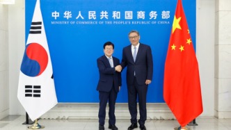 商務(wù)部部長(zhǎng)王文濤會(huì)見韓國總統(tǒng)特使樸炳錫