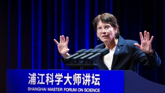 諾獎得主貝爾托齊：癌細胞“糖衣”的偽裝機制和藥物策略