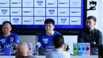 樊振東在德國答澎湃：中德乒乓聯(lián)賽不一樣，將專注比賽期待拿出好表現(xiàn)