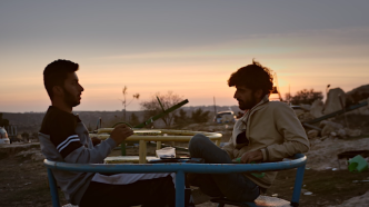 奥斯卡获奖影片《唯一的家园》：巴以冲突中的友爱与希冀