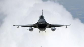 一架F-16战斗机在波兰坠毁，飞行员遇难