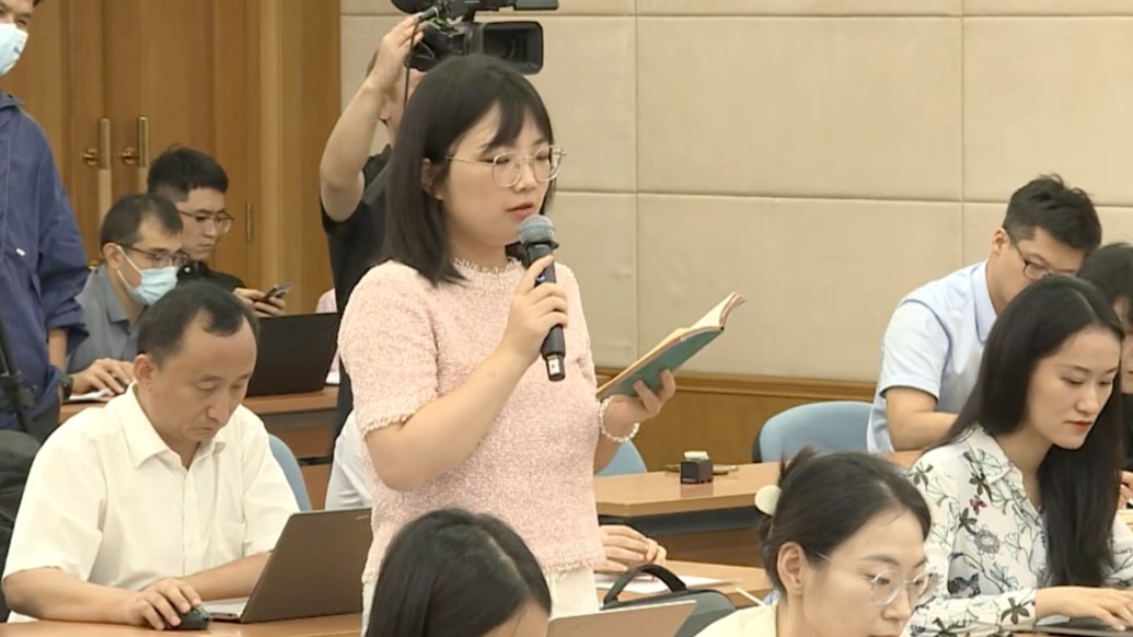 國家發改委答澎湃：“人工智能+”不僅是科技發展的前沿方向，更關系到人民群眾的現實關切