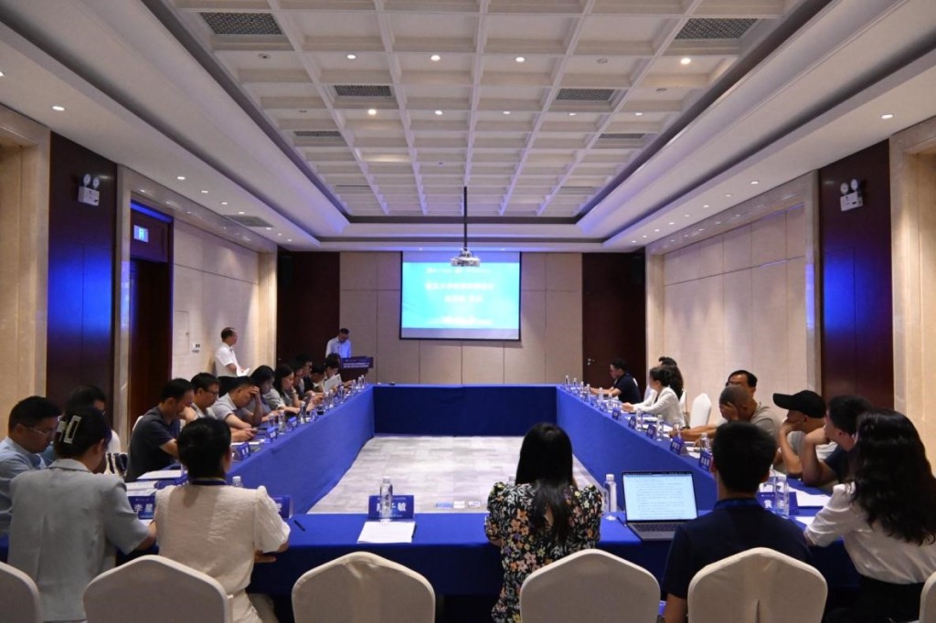 贵州举办的这场年会，以红色实地教学深化对马克思主义新闻观的理解