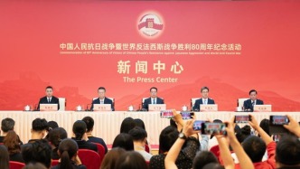 全国年均举办抗战主题展览500余个，逾6000万人次观众走进抗战遗址和场馆