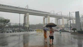 上海發(fā)布冰雹黃色預(yù)警信號(hào)，伴隨暴雨、雷電、大風(fēng)